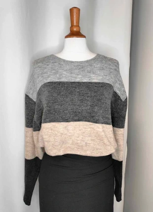 🌟 Pull à bandes multicolore, coupe oversize et tout doux | T36, merk: H&M, staat: Heel goed, maat: S / 36 / 8, € 18,00, € 19,60 inclusief Kopersbescherming