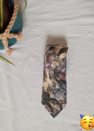 🎄Corbata floral elegante /Elegant vintage tie, merk: Accessoires, staat: Heel goed, € 12,00, € 13,30 inclusief Kopersbescherming