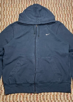 Hoodie Nike Zippé Bleu Marine taille M, brand: Nike, condizioni: Ottime, taglia: M, €16.00, €17.50 include la Protezione acquisti