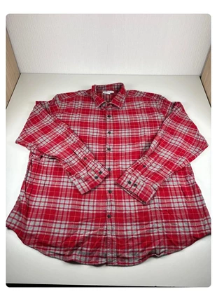 Chemise à carreaux rouge XXL, marke: Amazon Essentials, zustand: Sehr gut, größe: XXL, 15,00 €, 16,45 € beinhaltet Vinted-Käuferschutz Pro