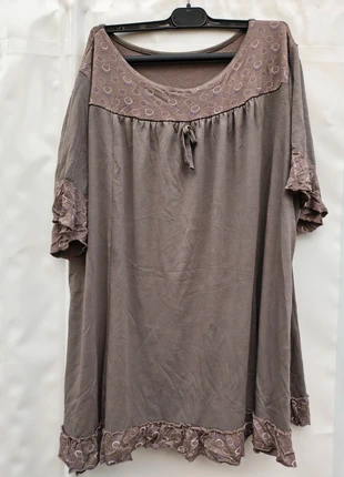 Tunica XXXL, état: Bon état, taille: XXXL / 46 / 18, 6,00 €, 7,00 € Protection acheteurs incluse