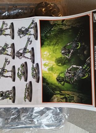 Guerriers necrons et scarabs, marque: Games Workshop, état: Neuf sans étiquette, 20,00 €, 21,70 € Protection acheteurs incluse