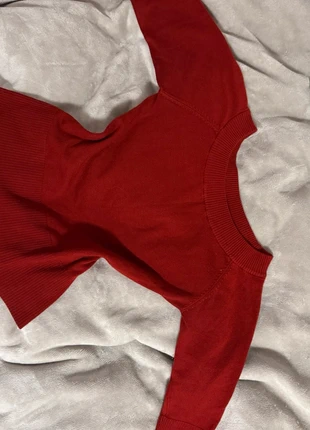 roter pullover, merk: Vintage Love, staat: Heel goed, maat: M / 38 / 10, € 8,00, € 9,10 inclusief Kopersbescherming