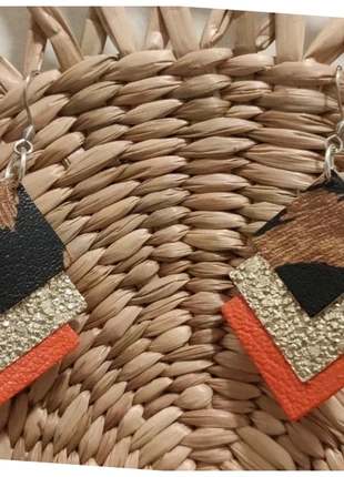 Boucles d'oreilles fantaisie en cuir, bohème chic, marque: Fantaisie, état: Neuf sans étiquette, 5,00 €, 5,95 € Protection acheteurs incluse