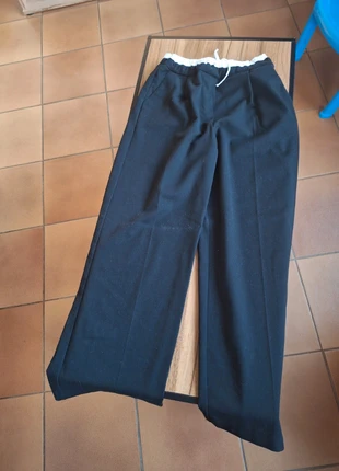Pantalon zara, merk: Zara, staat: Heel goed, maat: 12 jaar / 152 cm, € 6,00, € 7,00 inclusief Kopersbescherming