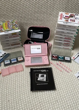 🎮 Nintendo DS Lite Pink Console + 21 Games + Charger & Case 💗, brand: Nintendo, condition: Very good, £110.00, £116.20 includes Buyer Protection