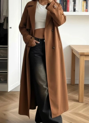 Manteau trench long marron elegant avec ceinture detachable taille S, marke: Faldim, zustand: Sehr gut, größe: S / 36 / 8, 59,90 €, 63,60 € inklusive Vinted-Käuferschutz