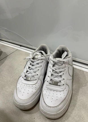 AF1 Air Force One, marque: Air Force, état: Très bon état, taille: 38.5, 20,00 €, 21,70 € Protection acheteurs incluse