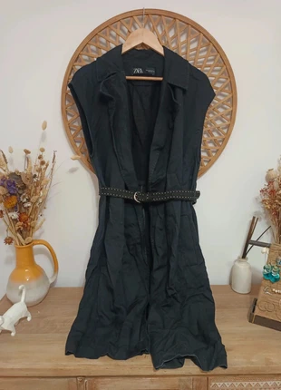 Chaleco largo negro de ZARA Woman (talla M), marque: Zara, état: Très bon état, taille: M / 38 / 10, 18,00 €, 19,60 € Protection acheteurs incluse