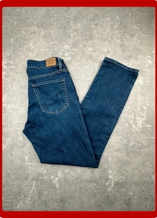 #18 Levi Strauss Signature Jean Slim Mid Rise Bleu Foncé Taille T38 Très Bon État, brand: Levi's, condition: Very good, size: W28, €20.00, €21.70 includes Buyer Protection