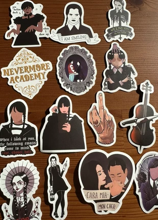 Wednesday Addams Stickers, merk: Wednesday, staat: Heel goed, € 1,50, € 2,28 inclusief Kopersbescherming