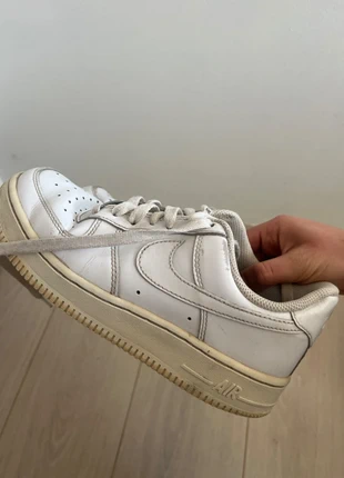 Air Force blanche, marque: Nike, état: Satisfaisant, taille: 36, 10,00 €, 11,20 € Protection acheteurs incluse