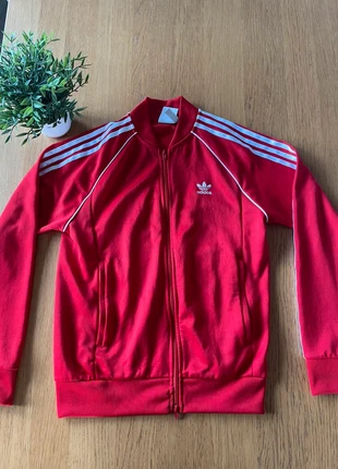 Pull zip Adidas rouge pull longue manche à tirette streetwear, brand: adidas, condizioni: Ottime, taglia: M / IT 42 / EU 38, €25.00, €26.95 include la Protezione acquisti