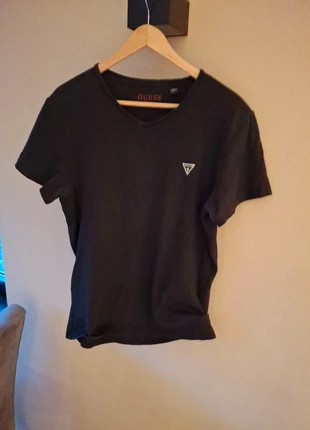 Zwart thirst maat l, merk: GUESS, staat: Heel goed, maat: L, € 5,00, € 5,95 inclusief Kopersbescherming