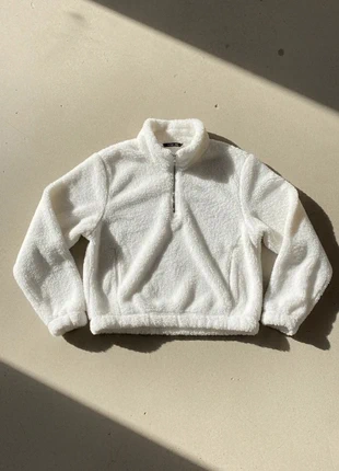 Polaire grise motif – douce, chaude, streetwear, tendance, staat: Heel goed, maat: M / 38 / 10, € 69,90, € 74,10 inclusief Kopersbescherming