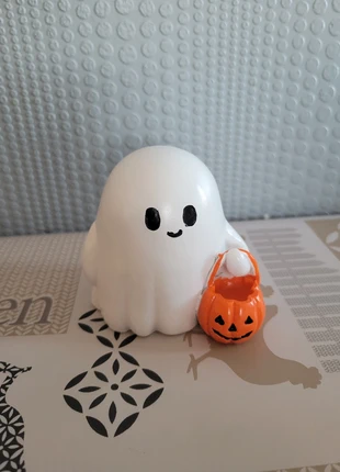 Statuette fantôme Halloween en résine avec citrouille – déco mignonne, merk: Cute, staat: Nieuw met prijskaartje, € 7,99, € 9,09 inclusief Kopersbescherming