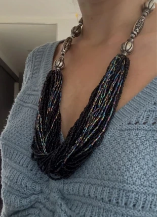 Collier vintage bohème multirangs perles noires et boréal avec perles tube fleuri gravé, marque: Vintage Dressing, état: Très bon état, 16,50 €, 18,03 € Protection acheteurs incluse