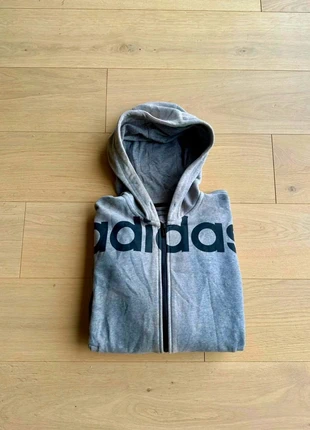 Hoodie full zip Adidas classique vintage, marke: adidas, zustand: Zufriedenstellend, größe: S, 2,50 €, 3,33 € inklusive Vinted-Käuferschutz