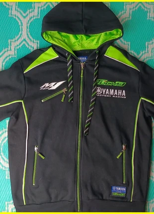 Sweat à capuche Yamaha Tech3 Factory Racing – Taille M, marke: Yamaha, zustand: Sehr gut, größe: M, 35,90 €, 38,40 € beinhaltet Vinted-Käuferschutz Pro