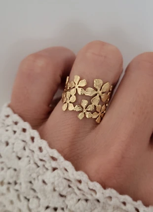 Bague acier inoxydable doré ajustable, marke: Boutique Parisienne, zustand: Sehr gut, größe: Größenverstellbar, 9,00 €, 10,15 € beinhaltet Vinted-Käuferschutz Pro