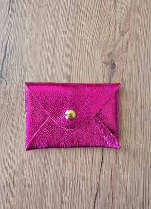 Porte monnaie rose fuchsia métallisée, marca: The Genuine Leather, estado: Novo sem etiquetas, €5.00, €5.95 inclui Proteção do Comprador