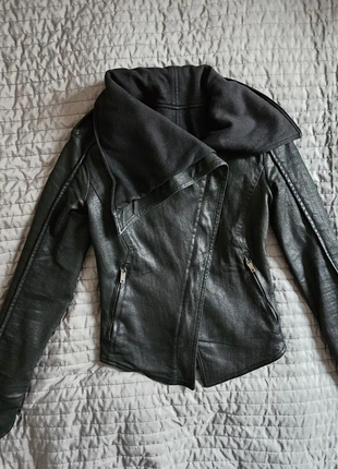 Blouson Gareth Pugh, brand: Gareth Pugh, condition: Very good, size: XS / 34 / 6, €380.00, €399.70 includes Buyer Protection