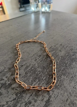 Ketting gave, staat: Heel goed, € 2,00, € 2,80 inclusief Kopersbescherming