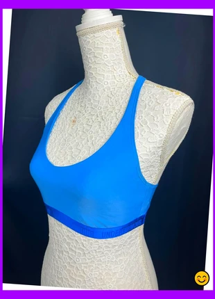 Brassière de sport Under Armour bleu taille M, brand: Under Armour, condition: Very good, size: M, €11.00, €12.25 includes Buyer Protection