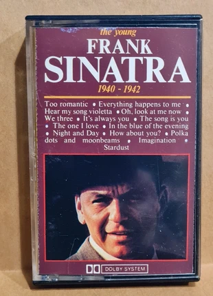 Frank Sinatra - The Young Frank Sinatra 1940-1942 - audio cassette, état: Neuf sans étiquette, 4,50 €, 5,43 € Protection acheteurs incluse