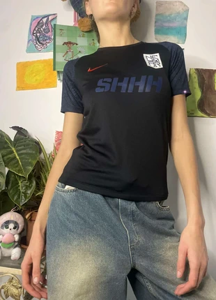 Maillot de foot Neymar Nike dri-fit taille M enfant, marke: Nike, zustand: Sehr gut, größe: M, 5,00 €, 5,95 € inklusive Vinted-Käuferschutz