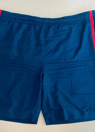 Short Lacoste Sport bleu marine vintage – bandes rouges et blanches – taille 5 (L), marque: Lacoste, état: Très bon état, taille: L, 23,90 €, 25,80 € Protection acheteurs incluse