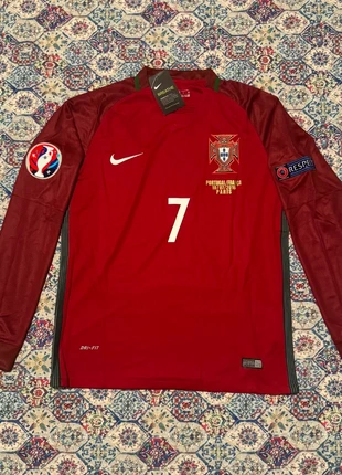 Maglia Portogallo Ronaldo Finale Europei 16, brand: Nike, condizioni: Ottime, taglia: M, €55.00, €58.45 include la Protezione acquisti