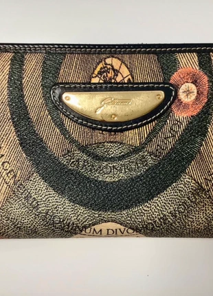 Portafoglio Gattinoni della prestigiosa linea Planetarium, brand: Gattinoni, condizioni: Ottime, €27.00, €29.05 include la Protezione acquisti