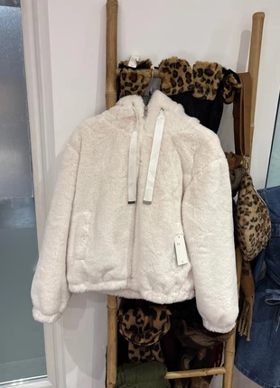 Veste avec capuche, brand: Boutique indépendante, condizioni: Nuovo con cartellino, taglia: L / IT 44 / EU 40, €34.90, €37.35 include la Protezione acquisti Pro