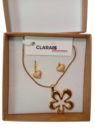 Completo donna collana smack e orecchini dorati di bigiotterie - Idea regalo donna Natale, brand: Clarais, condizioni: Nuovo con cartellino, €2.90, €3.75 include la Protezione acquisti Pro