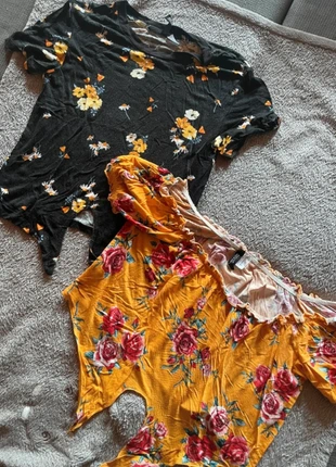 Lot 2 Tops Courts Fleuris H&M – Orange & Noir – Taille M, marque: H&M, état: Très bon état, taille: M / 38 / 10, 6,00 €, 7,00 € Protection acheteurs incluse