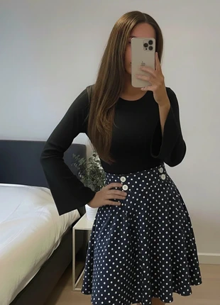 Jupe élégante avec design boutons taille - Taille S, brand: jupe elegante, condition: Very good, size: S / 36 / 8, €34.90, €37.35 includes Buyer Protection