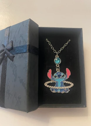 Collier Stitch, marque: Disney, état: Très bon état, 9,00 €, 10,15 € Protection acheteurs (Pro) incluse