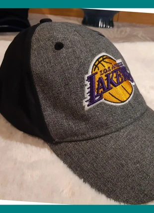 Casquette neuve réglable broderie Lakers gris et noir logo brodé, brand: NBA, condition: New without tags, size: L, €14.90, €16.35 includes Buyer Protection