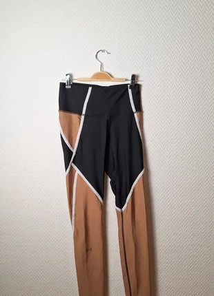 Legging Under Armour noir et abricot taille S, marca: Under Armour, estado: Muy bueno, tamaño: S / 36 / 8, 15,00 €, 16,45 € Protección al comprador Pro incluida