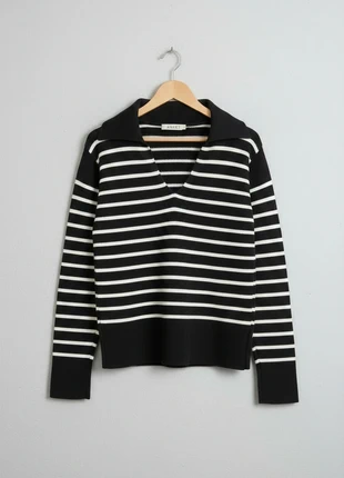 Arket – Refined & Minimalist Striped Sweater with Polo Collar – XS 🌟🌸, marque: ARKET, état: Très bon état, taille: XS / 34 / 6, 39,99 €, 42,69 € Protection acheteurs (Pro) incluse
