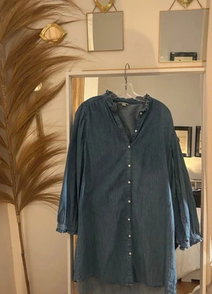 Jolie robe en jean, marke: Monoprix, zustand: Sehr gut, größe: M / 38 / 10, 22,00 €, 23,80 € inklusive Vinted-Käuferschutz