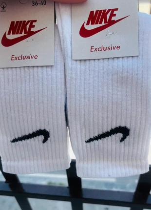 calzini nike 2 paia, brand: Nike, condizioni: Nuovo con cartellino, taglia: M | 39-42, €8.00, €9.10 include la Protezione acquisti