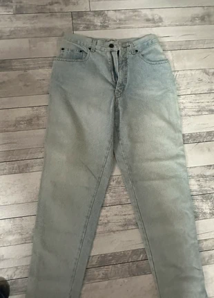 Vintage Moschino Jeans – Hellblau, High Waist, Größe M (passt auch S), marque: Moschino, état: Très bon état, taille: M / 38 / 10, 28,00 €, 30,10 € Protection acheteurs incluse