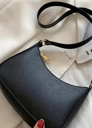 Petit sac baguette noir – design minimaliste & chic – bandoulière épaule réglable, estado: Nuevo con etiquetas, 13,50 €, 14,88 € Protección al comprador incluida