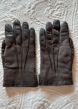 Guanti vintage in vera pelle e interno in caldo pelo, marke: Vintage Dressing, zustand: Sehr gut, größe: 9,5, 40,00 €, 42,70 € inklusive Vinted-Käuferschutz