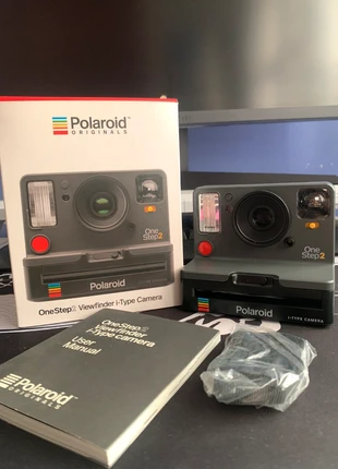 Fotocamera istantanea Polaroid One Step 2, brand: Polaroid, condizioni: Nuovo senza cartellino, €65.00, €68.95 include la Protezione acquisti