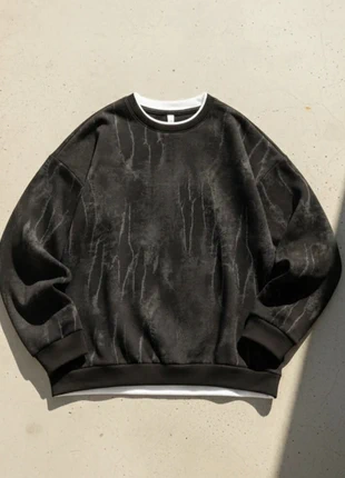 Sweat noir effet usé, coupe oversize minimaliste, condizioni: Ottime, taglia: M, €59.90, €63.60 include la Protezione acquisti