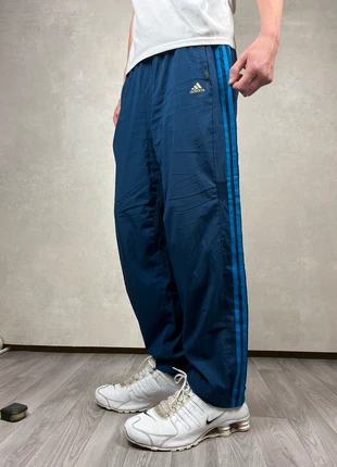 Exclusive parachute Trackpant Adidas Vintage 90s, brand: adidas, condition: Very good, size: M, €20.00, €21.70 includes Buyer Protection