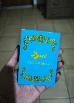 Memory Card Collezionabile in Stile “Dolce&Gabbana” Azzurra, brand: Dolce & Gabbana, condizioni: Nuovo senza cartellino, €6.00, €7.00 include la Protezione acquisti